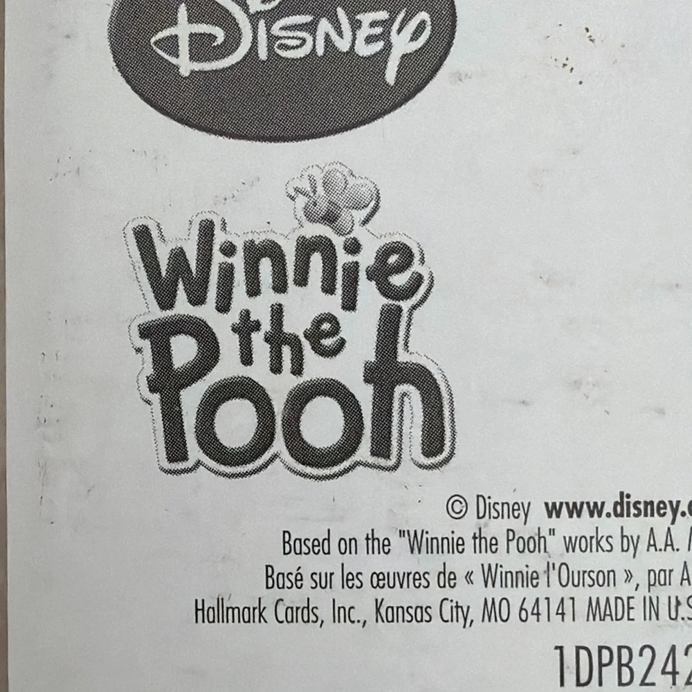 Hallmark Winnie the Pooh 1st Birthday Plates - 5 Sets of 8. 40 Plates in Total.